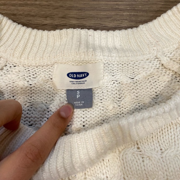White Cable knit Sweater - Picture 3 of 4